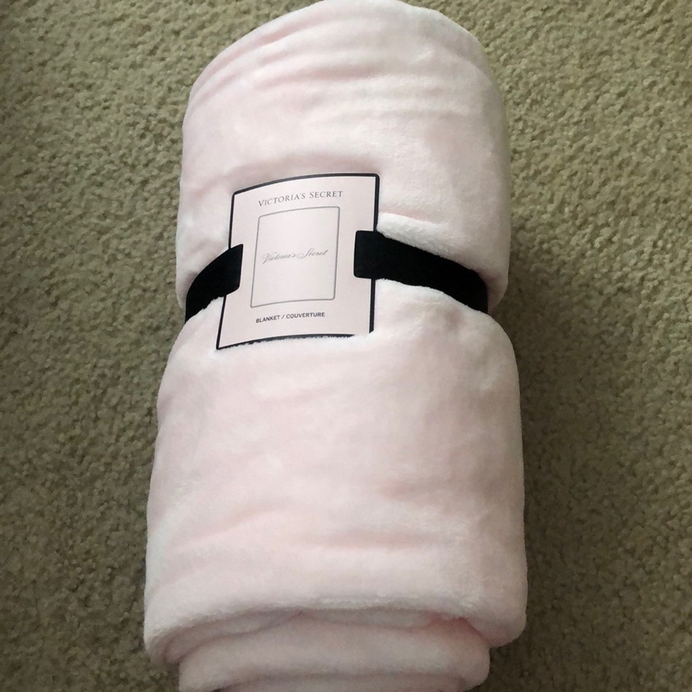Victoria’s Secret Blanket